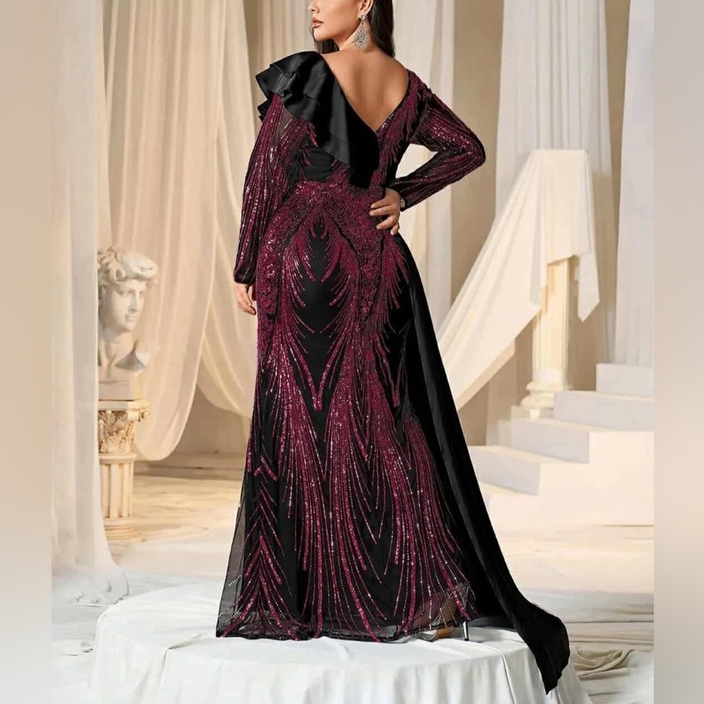 Plus Size Asymmetrical Ruffle Trim Mermaid Hem Graphic Sequin Formal Dress - Picture 2 of 11